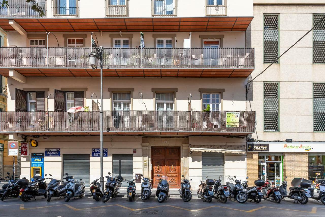 Apartamento Atarazanas Malaga Centro Historico Exterior foto